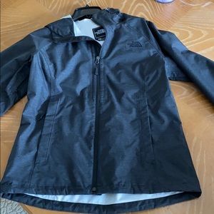 Women’s North Face Coat